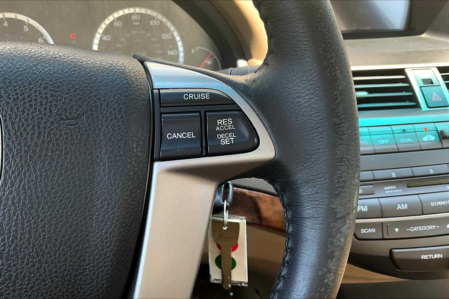 2008 Honda Accord  24