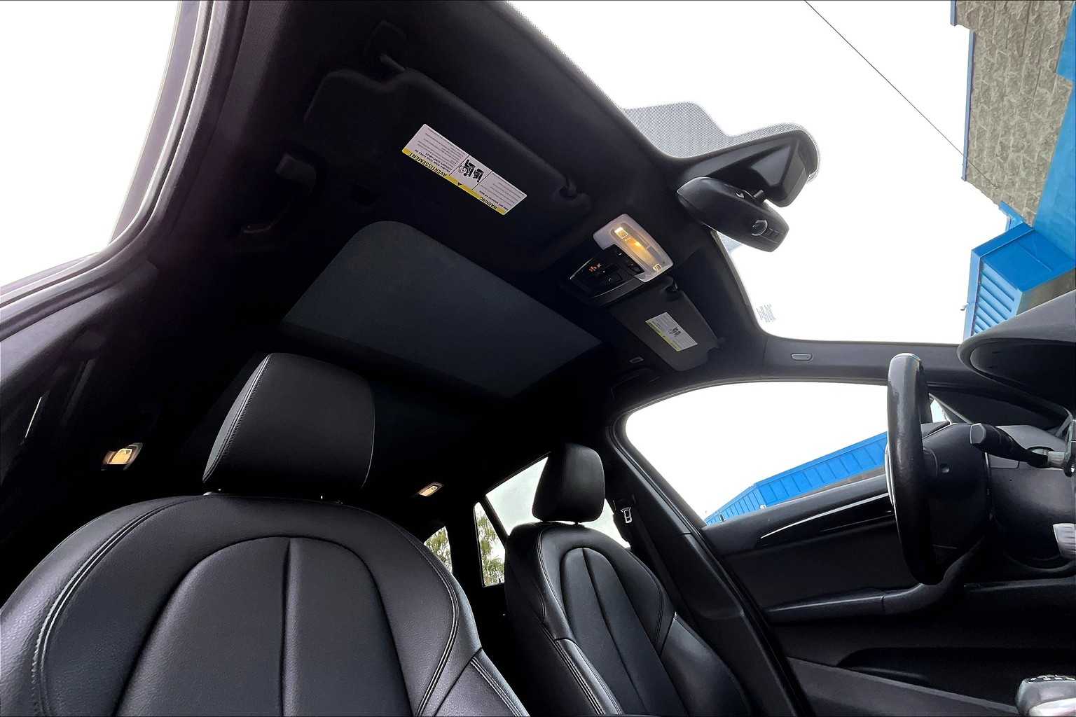 Thumbnail: 2019 BMW X1 - 30