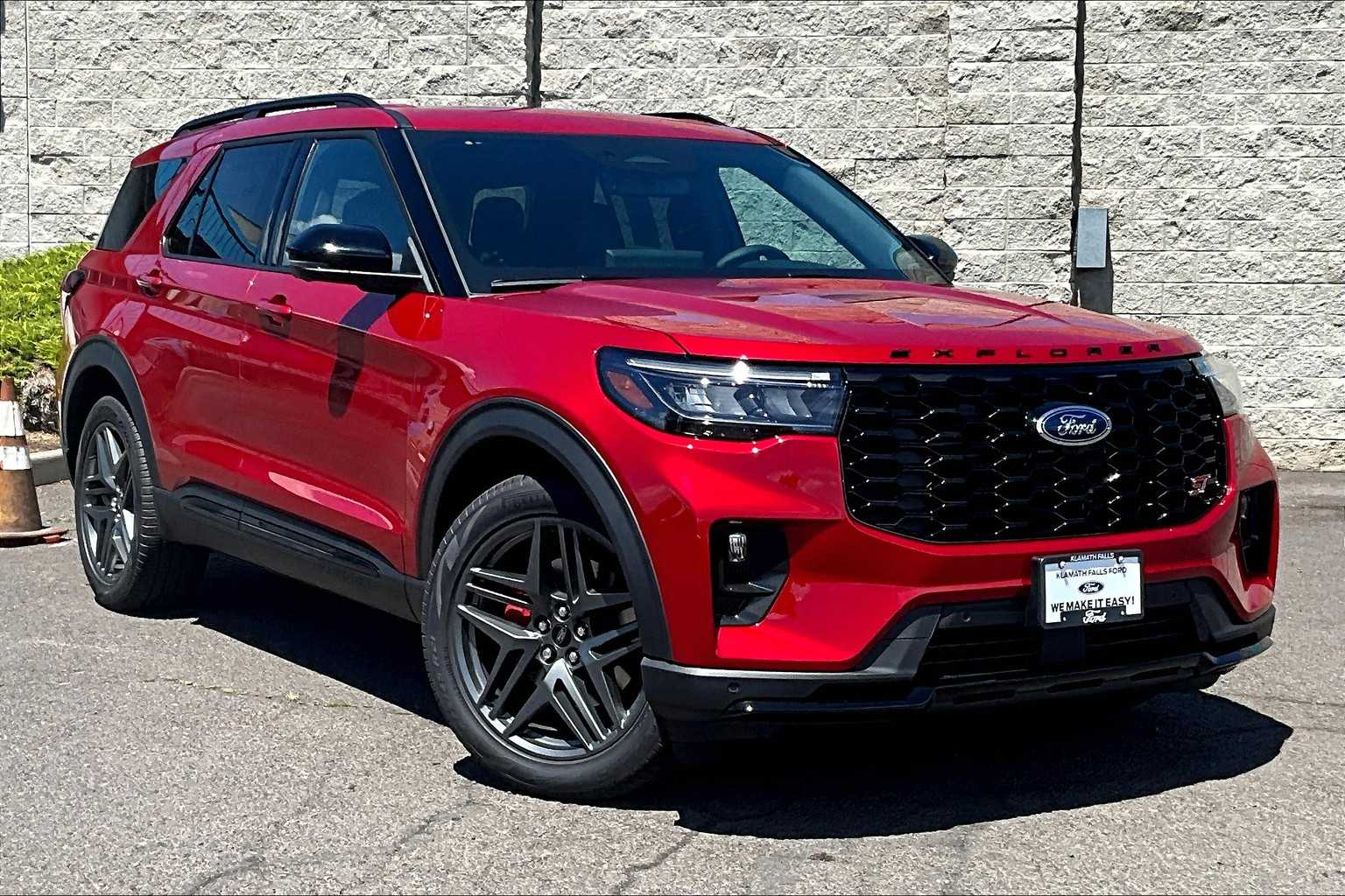 Thumbnail: 2025 Ford Explorer - 21