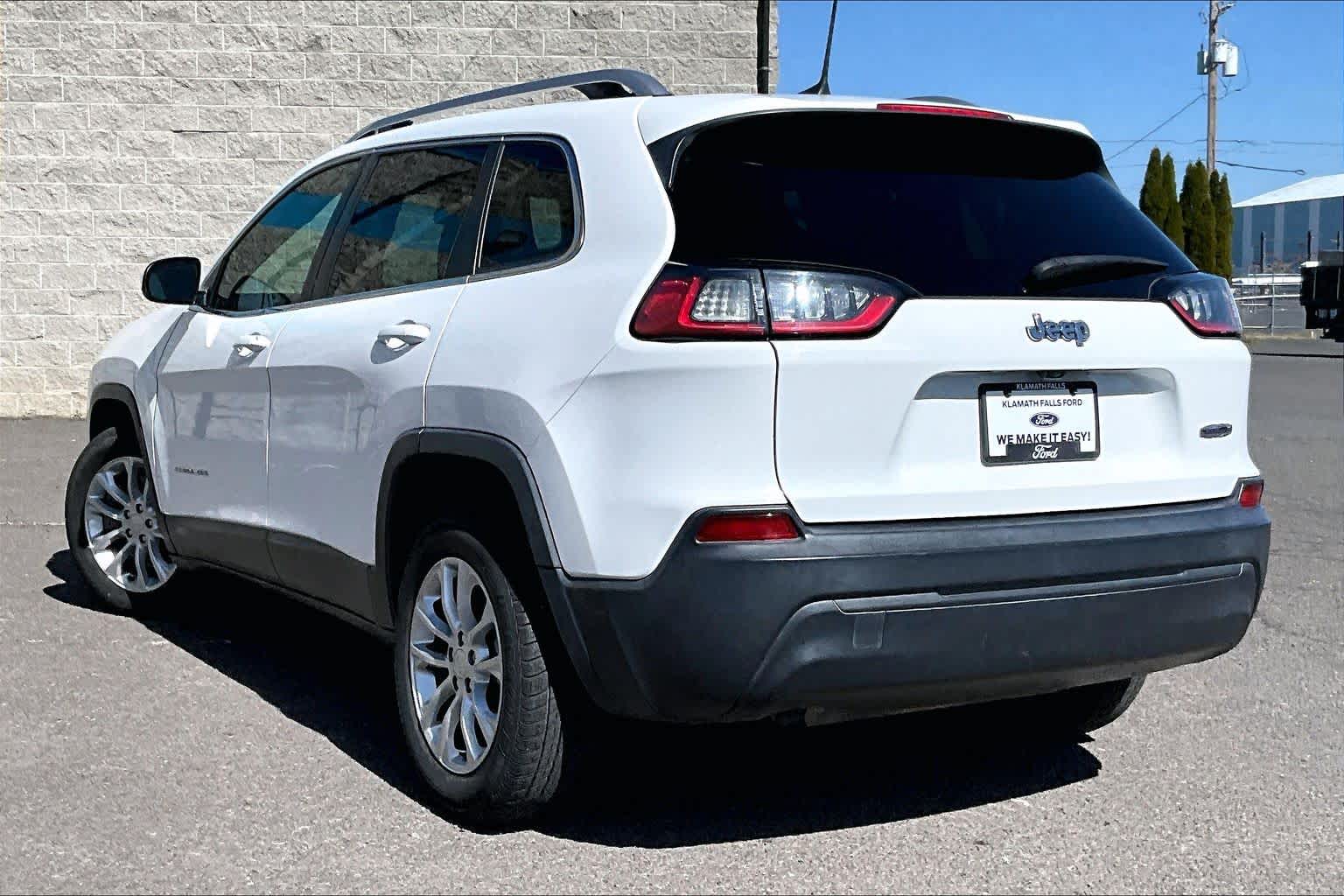Thumbnail: 2019 Jeep Cherokee - 4