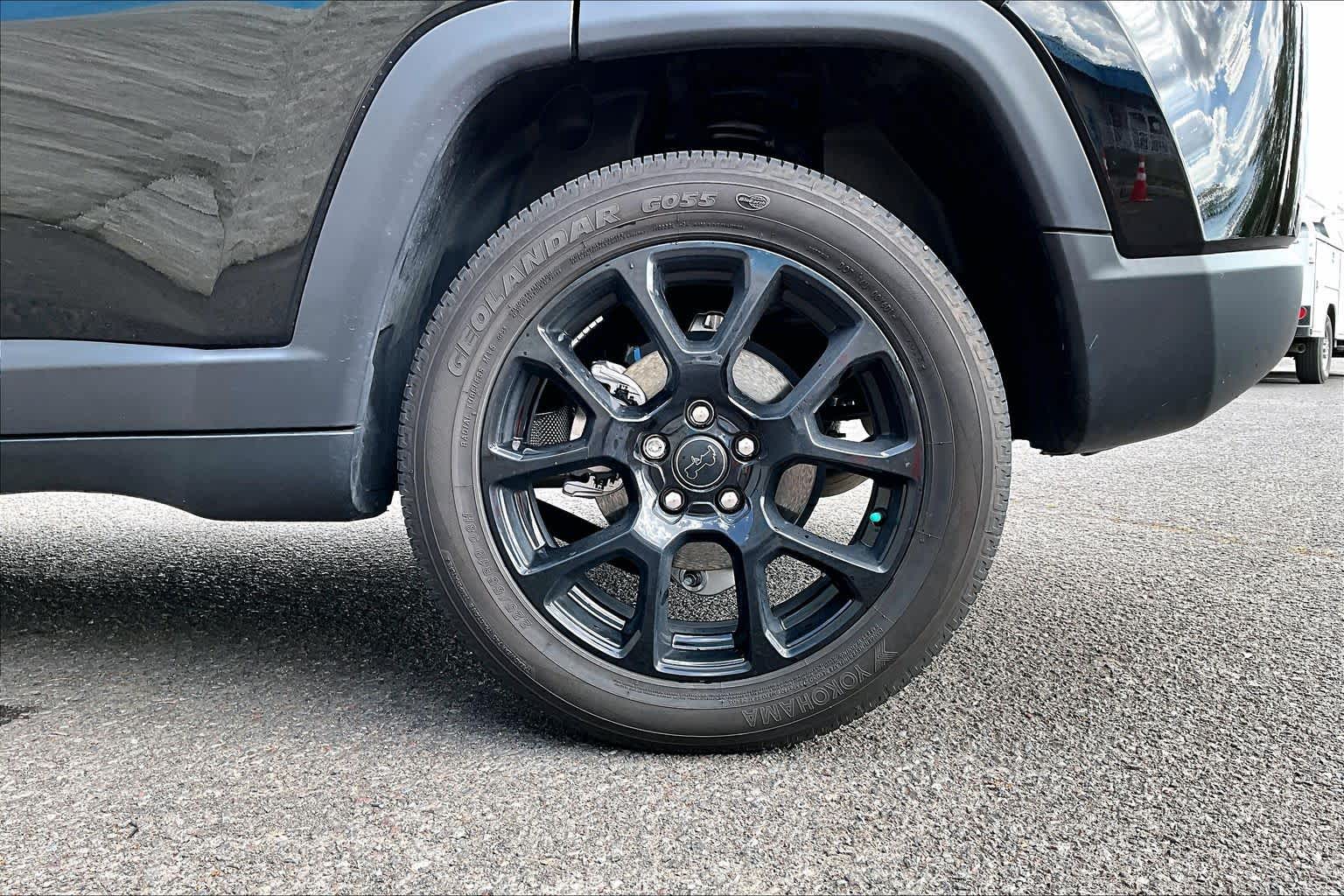 Thumbnail: 2025 Jeep Compass - 35