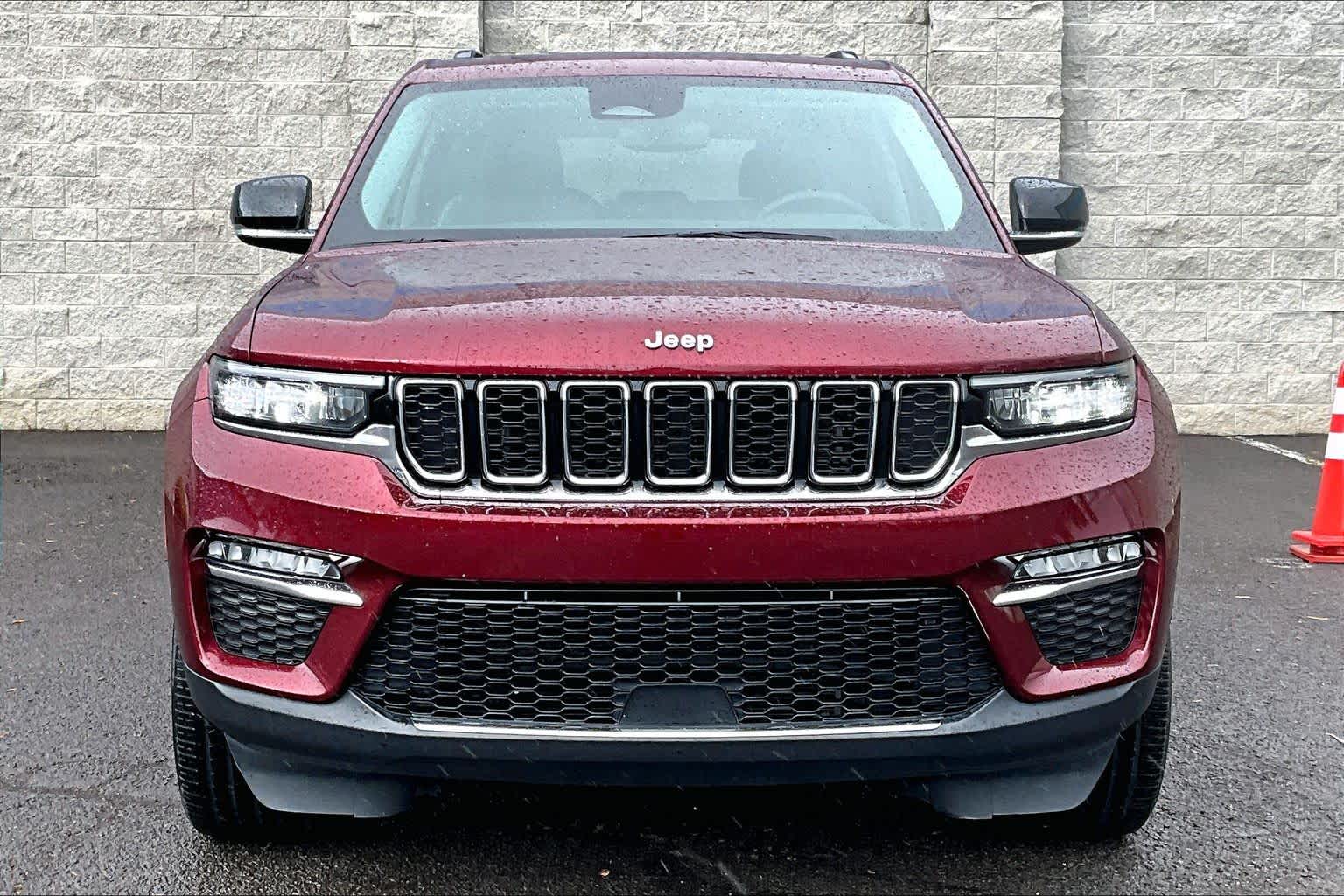 Thumbnail: 2023 Jeep Grand Cherokee - 5
