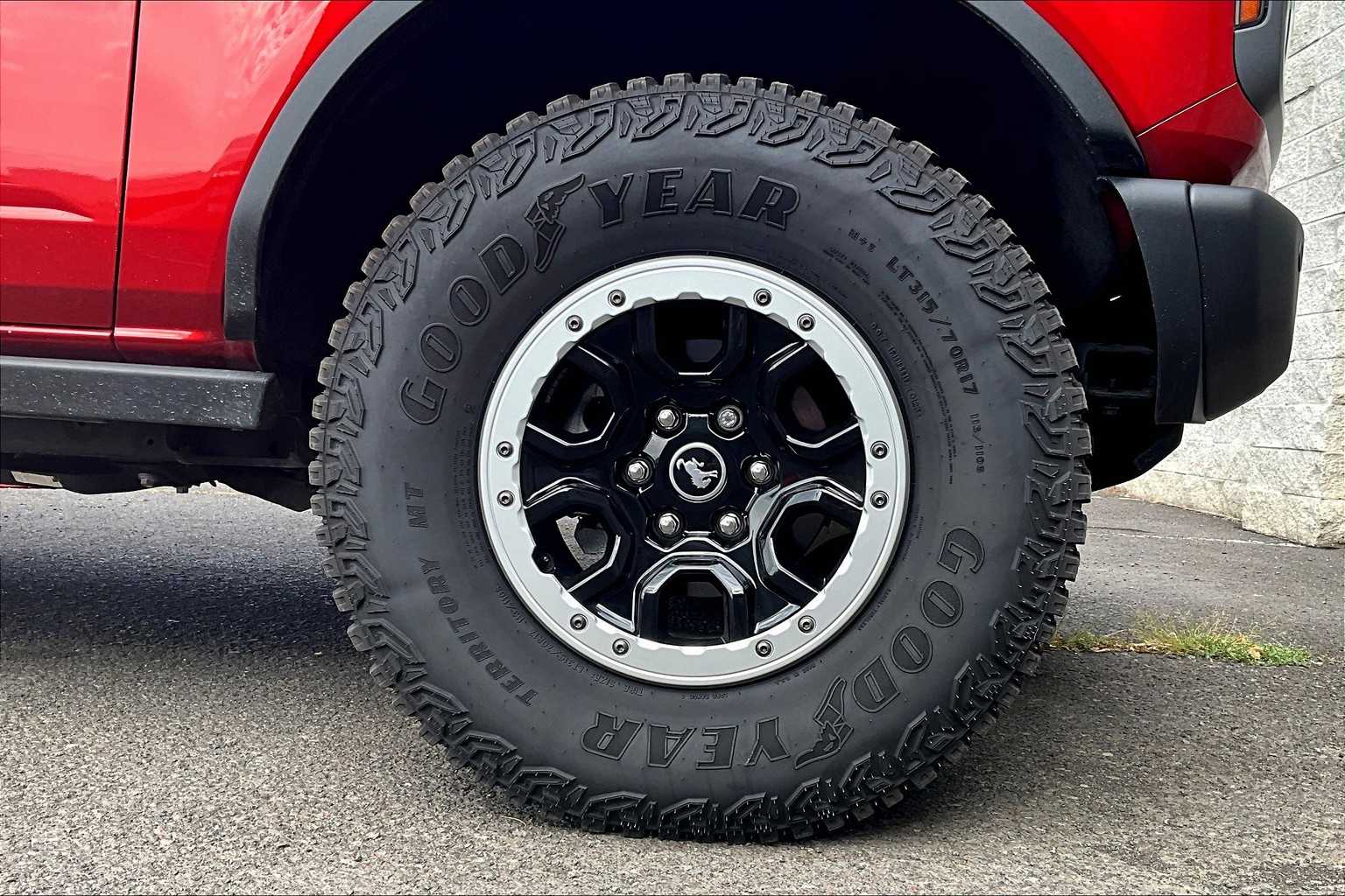 Thumbnail: 2023 Ford Bronco - 34