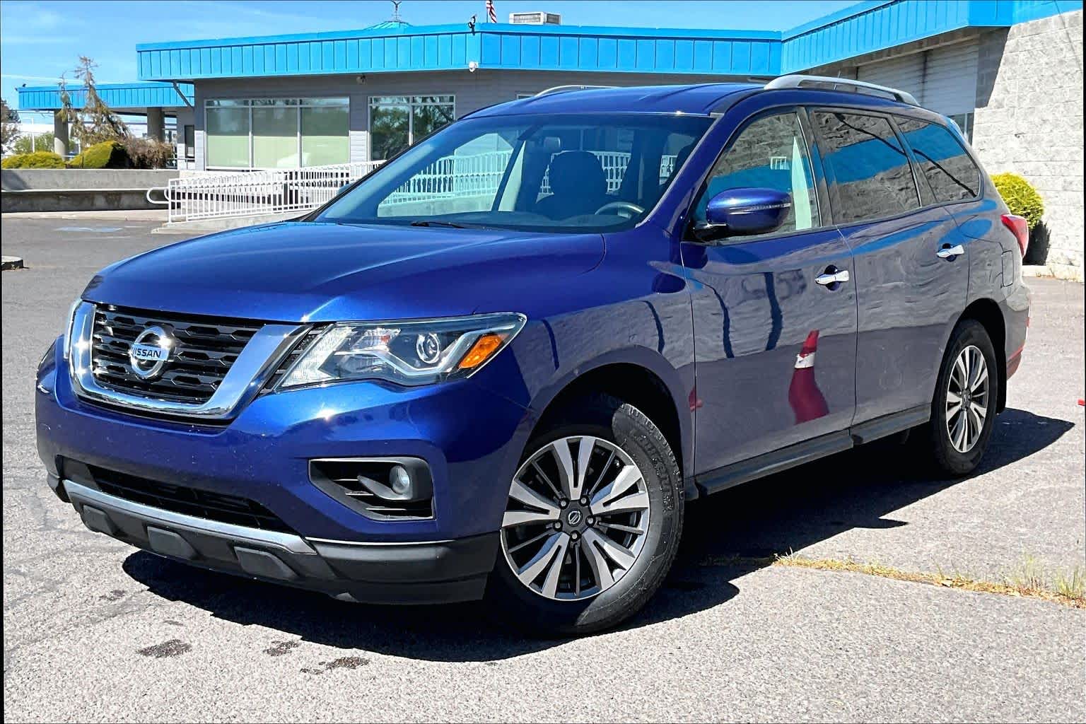 2018 Nissan Pathfinder SV -
                  Klamath Falls, OR