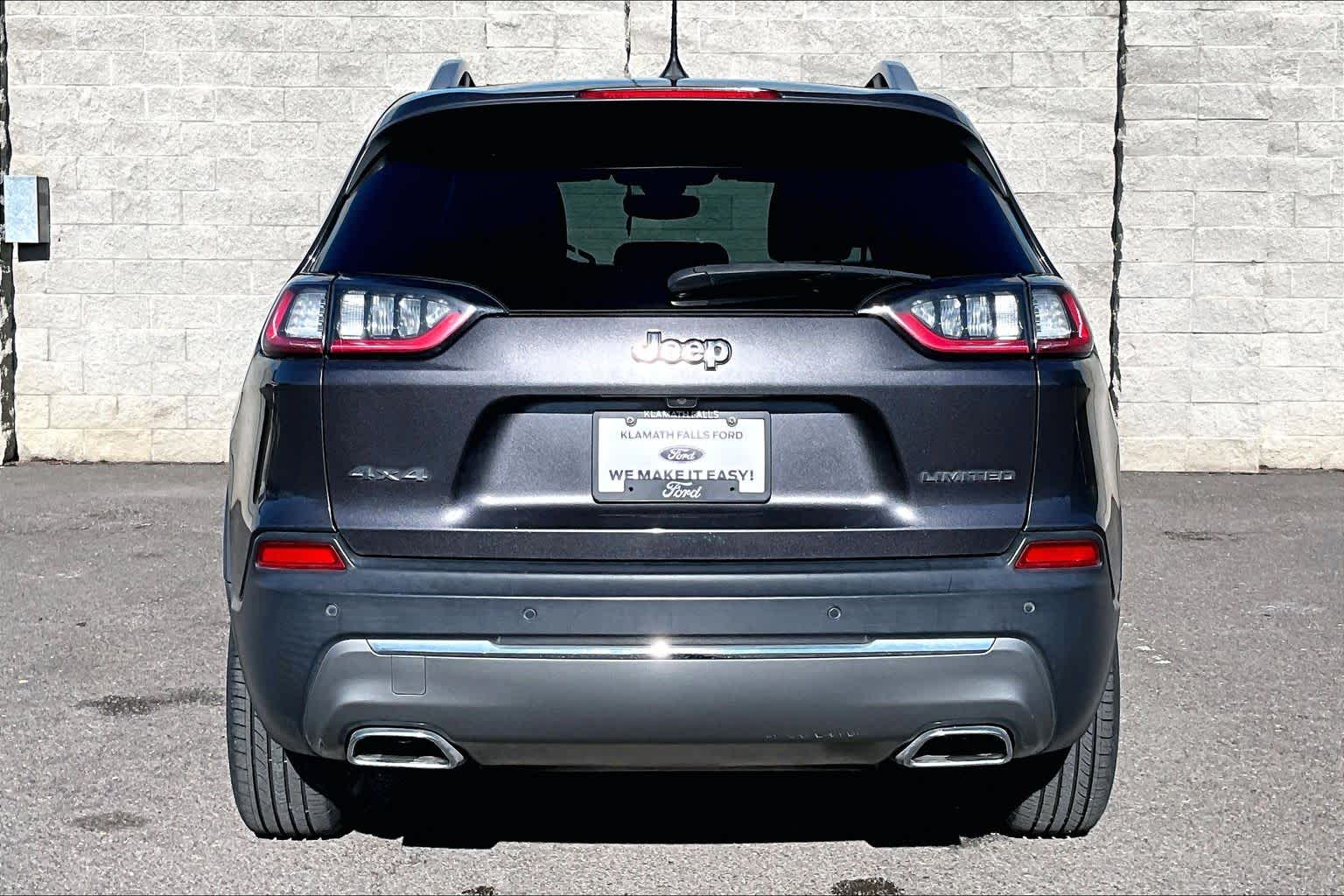 Thumbnail: 2019 Jeep Cherokee - 5