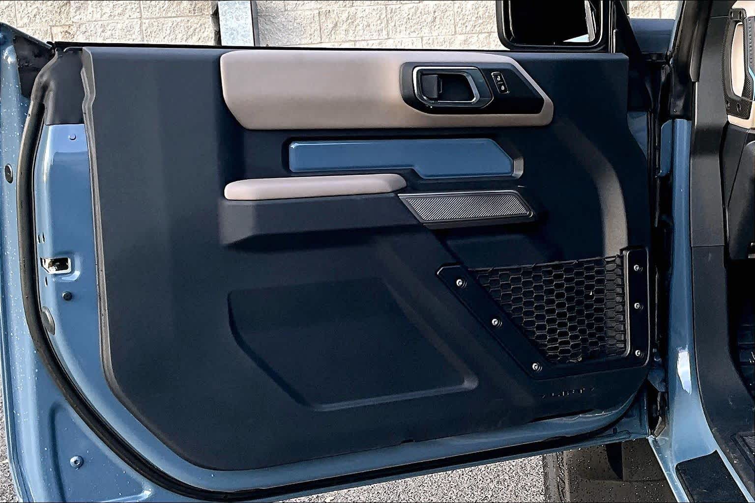 Thumbnail: 2023 Ford Bronco - 27