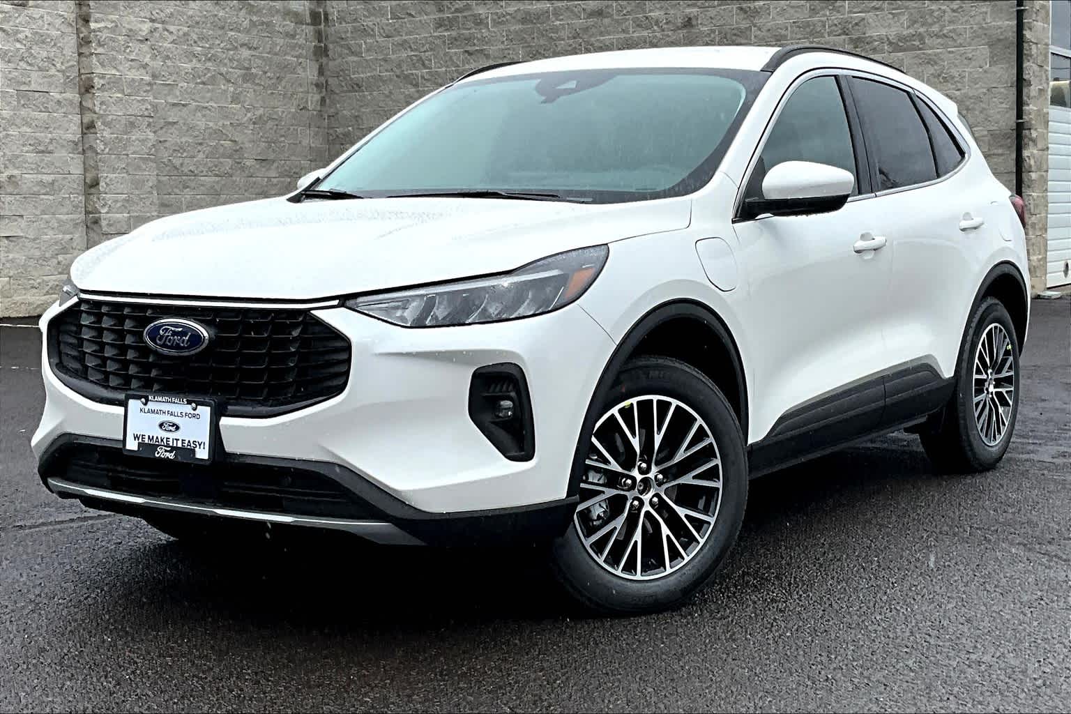 Thumbnail: 2025 Ford Escape - 1