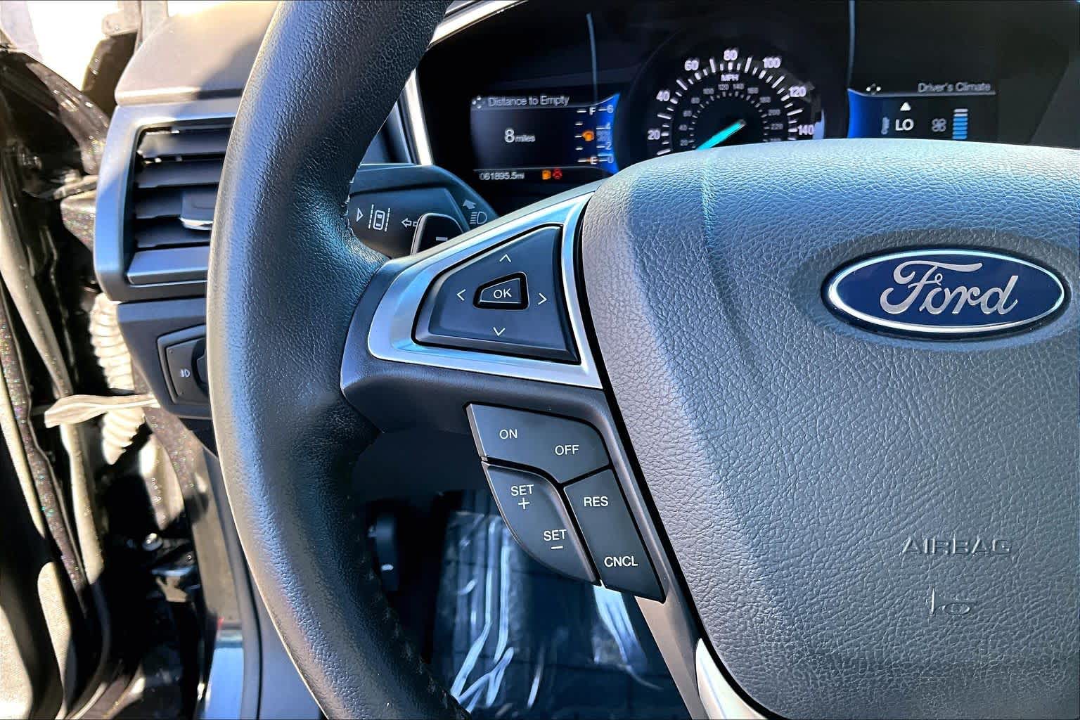 Thumbnail: 2015 Ford Fusion - 24