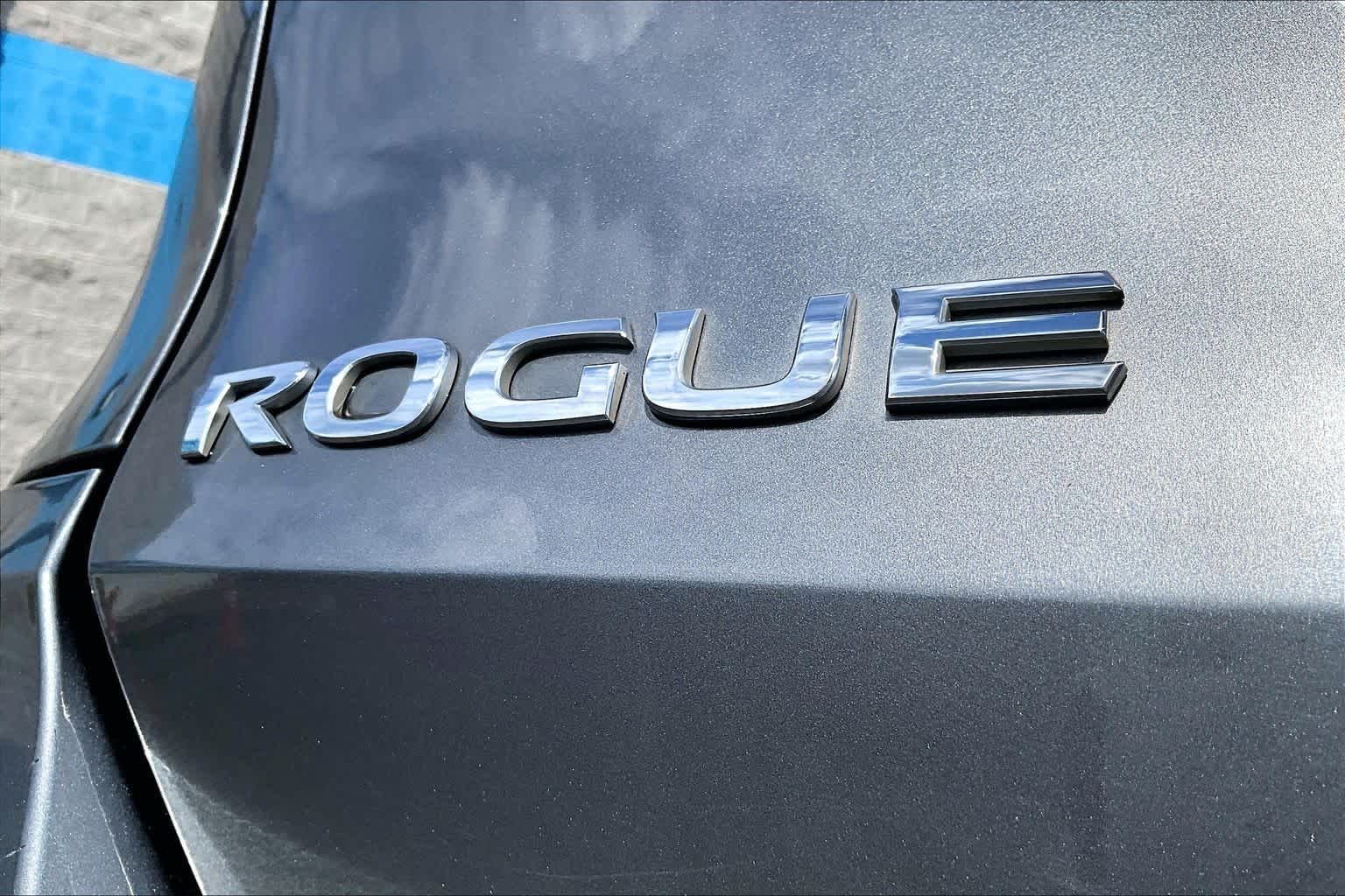 Thumbnail: 2018 Nissan Rogue - 7