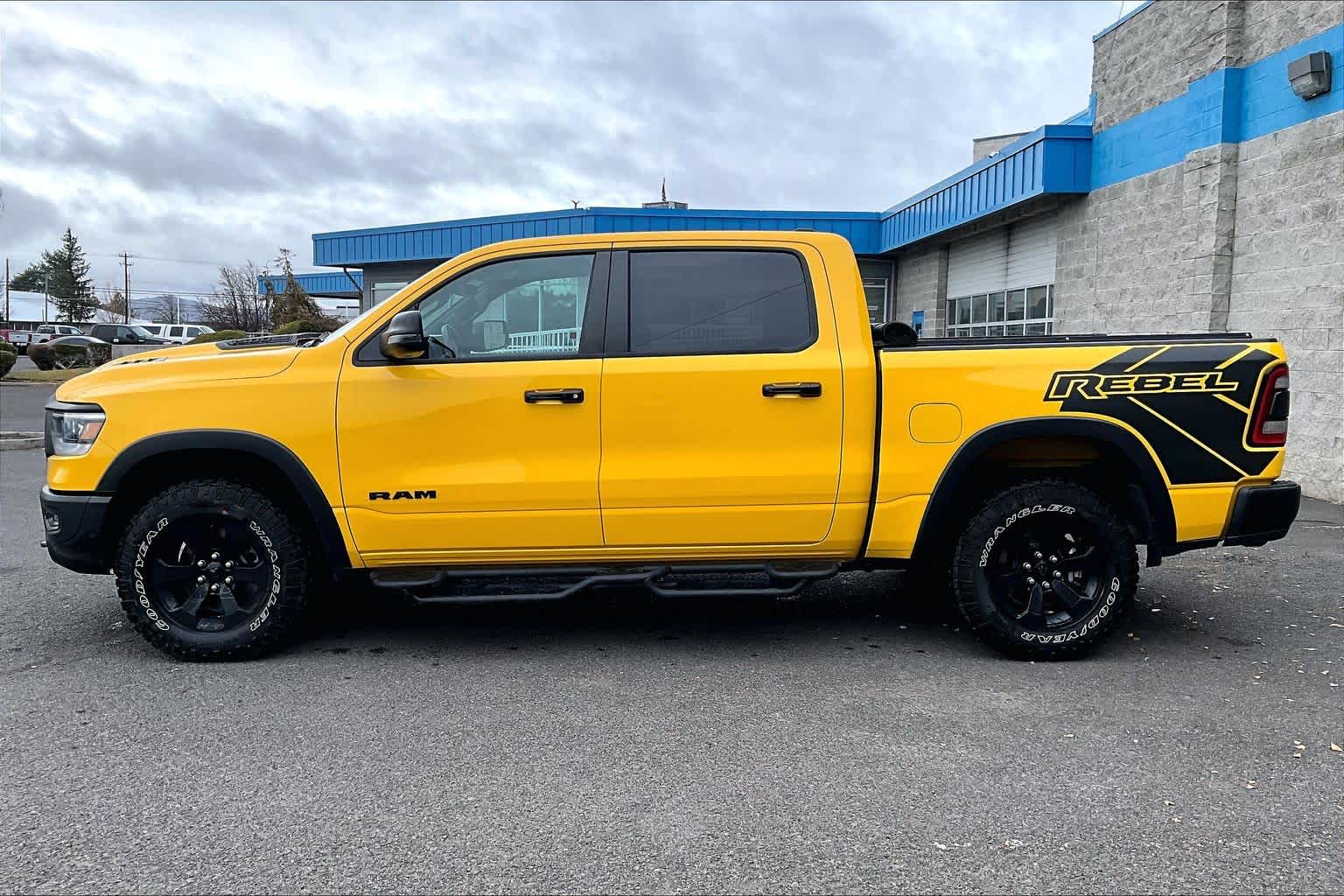 Thumbnail: 2023 RAM 1500 - 3