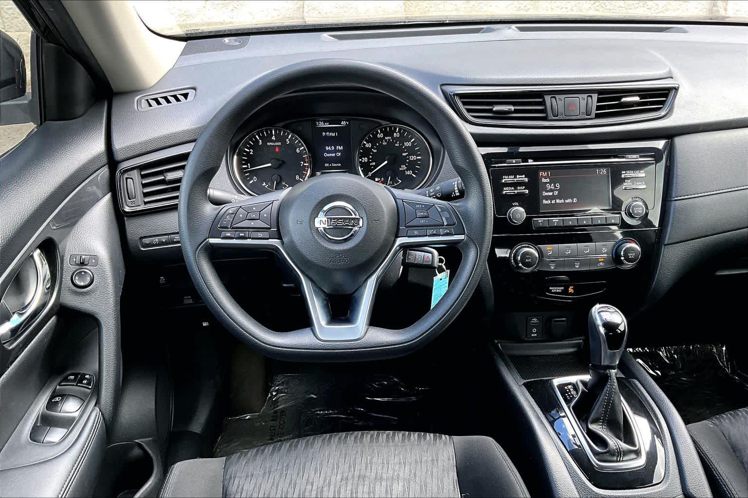 Thumbnail: 2017 Nissan Rogue - 14
