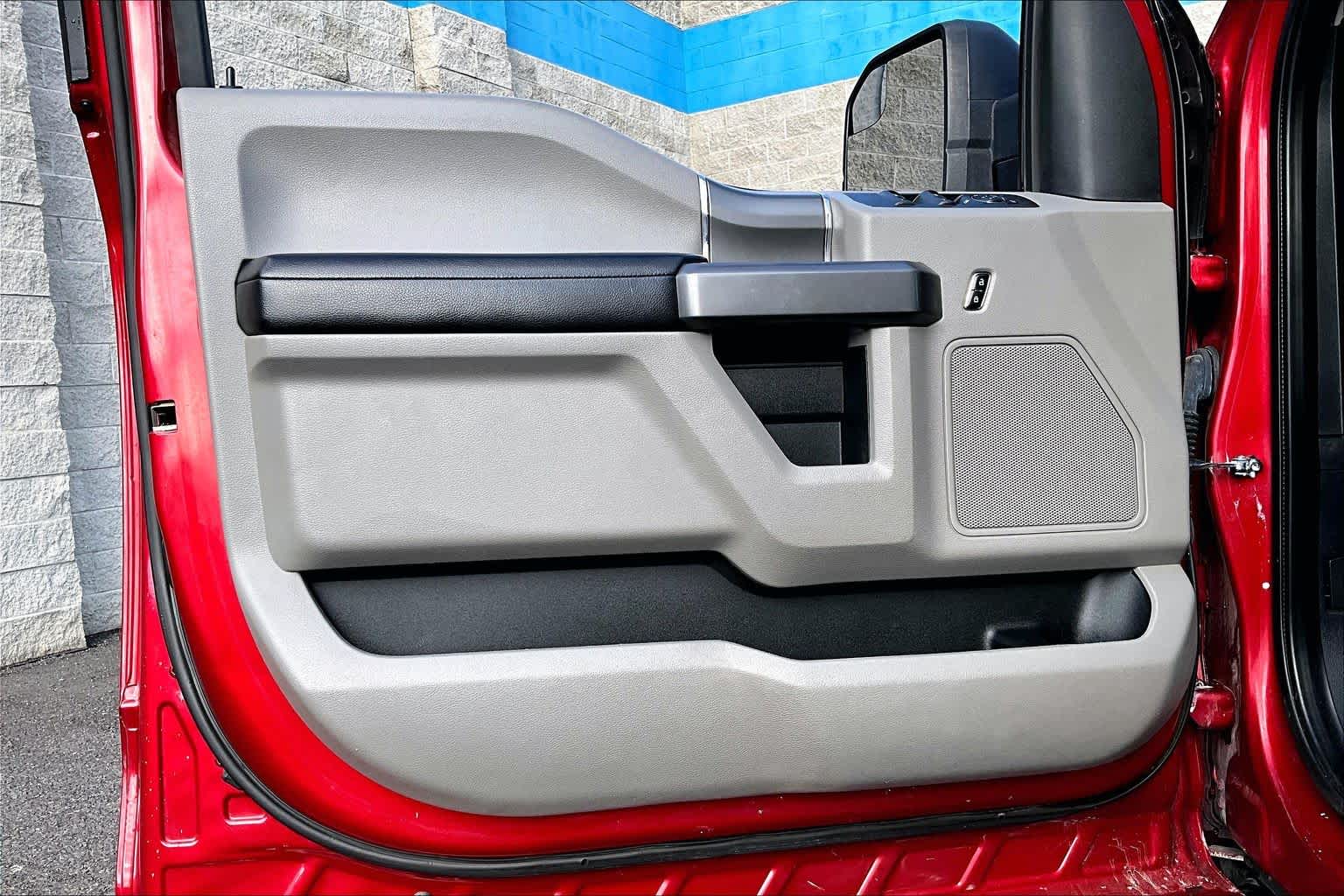 Thumbnail: 2020 Ford F-150 - 27