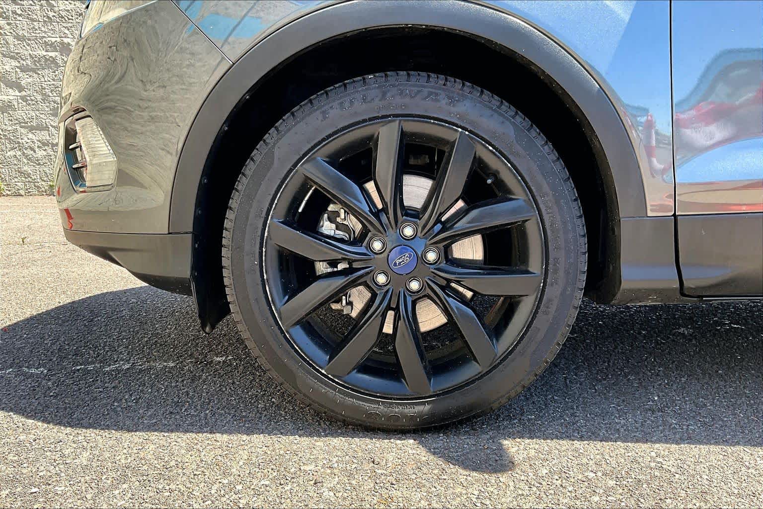 Thumbnail: 2018 Ford Escape - 8
