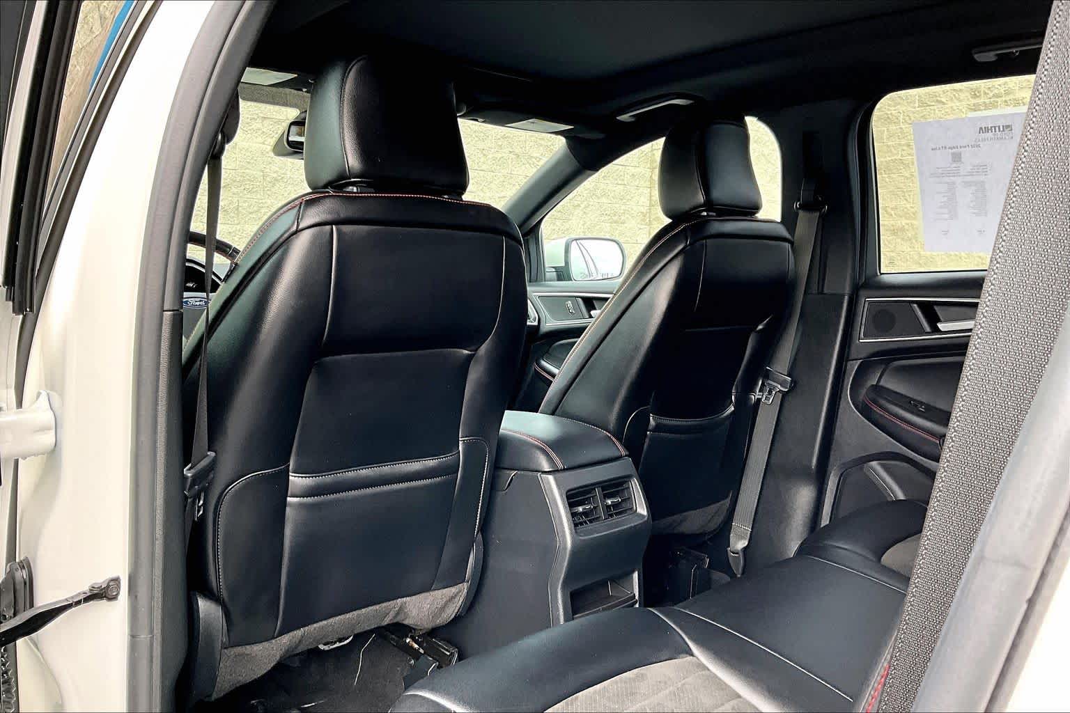 Thumbnail: 2022 Ford Edge - 12