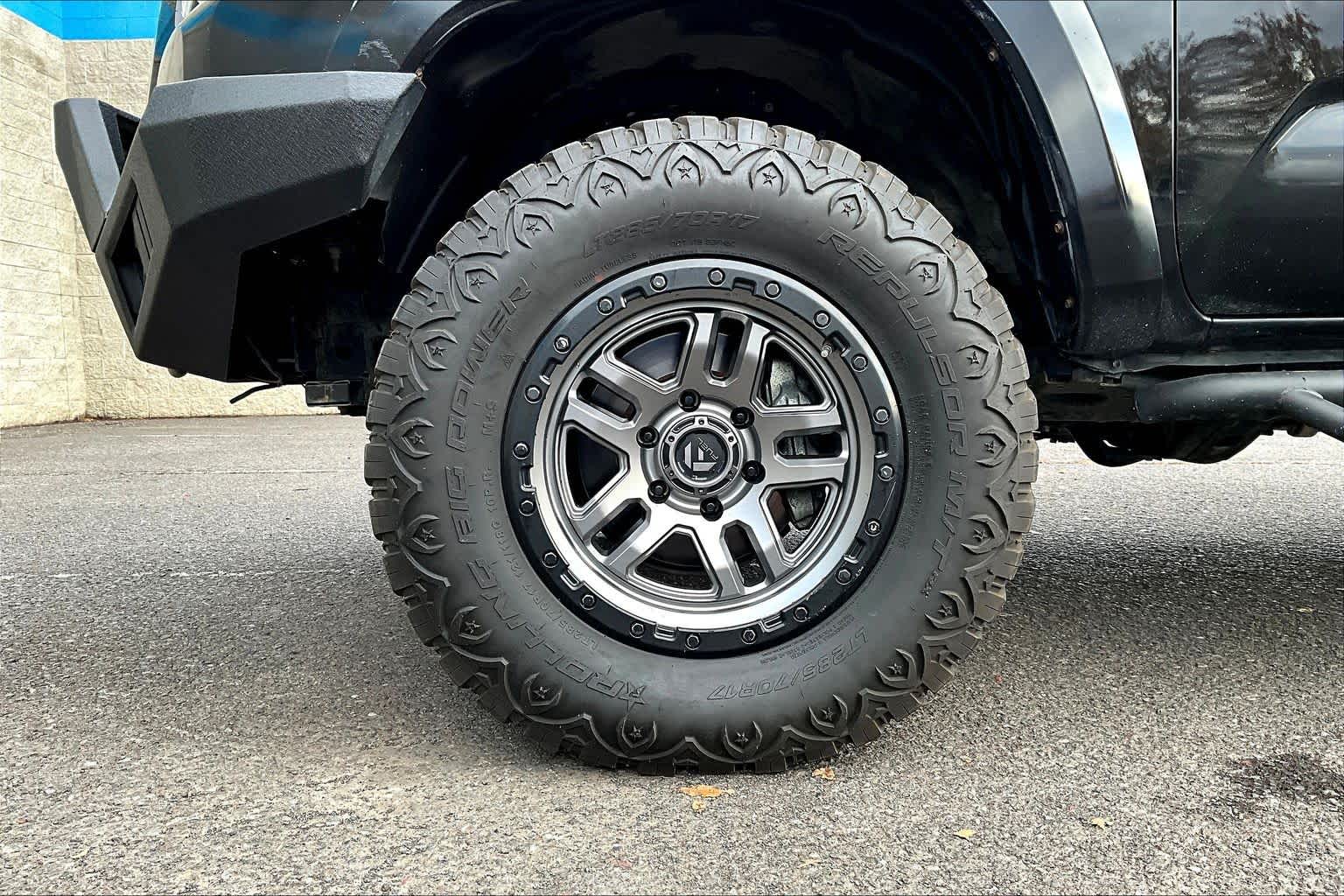 Thumbnail: 2020 Toyota Tacoma - 8