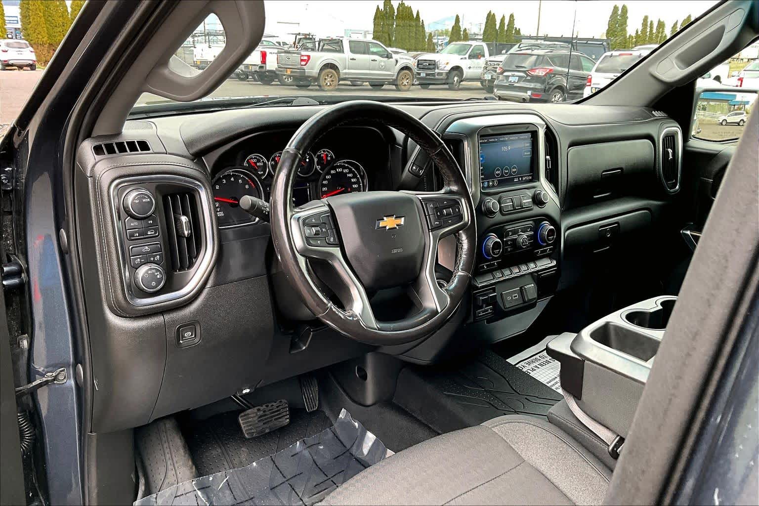 Thumbnail: 2020 Chevrolet Silverado 1500 - 5