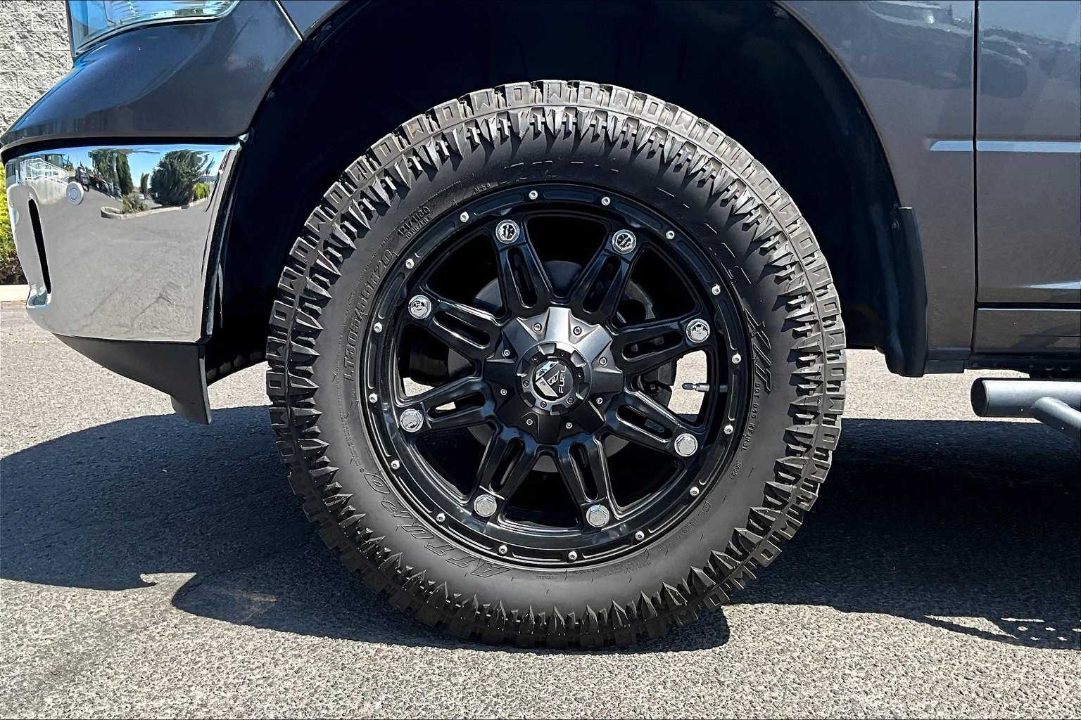 2019 RAM 1500 Classic Big Horn 8