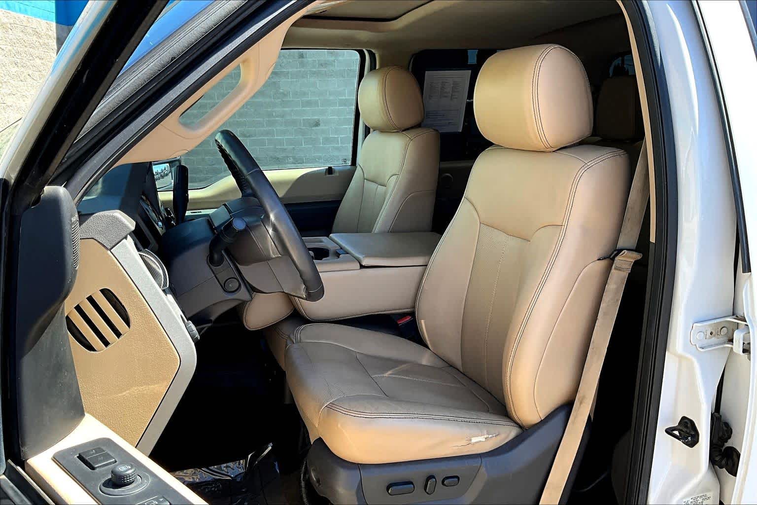 Thumbnail: 2016 Ford F-350 - 11