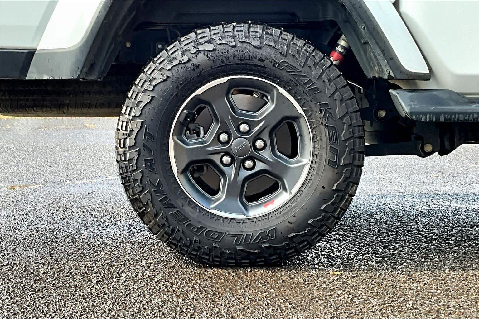 Thumbnail: 2020 Jeep Gladiator - 36