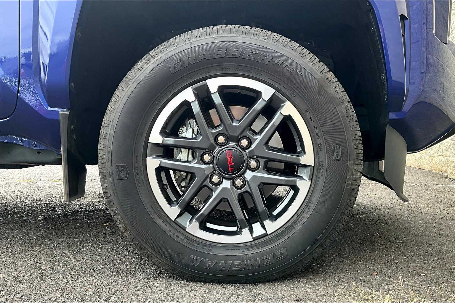 Thumbnail: 2024 Toyota Tacoma - 34