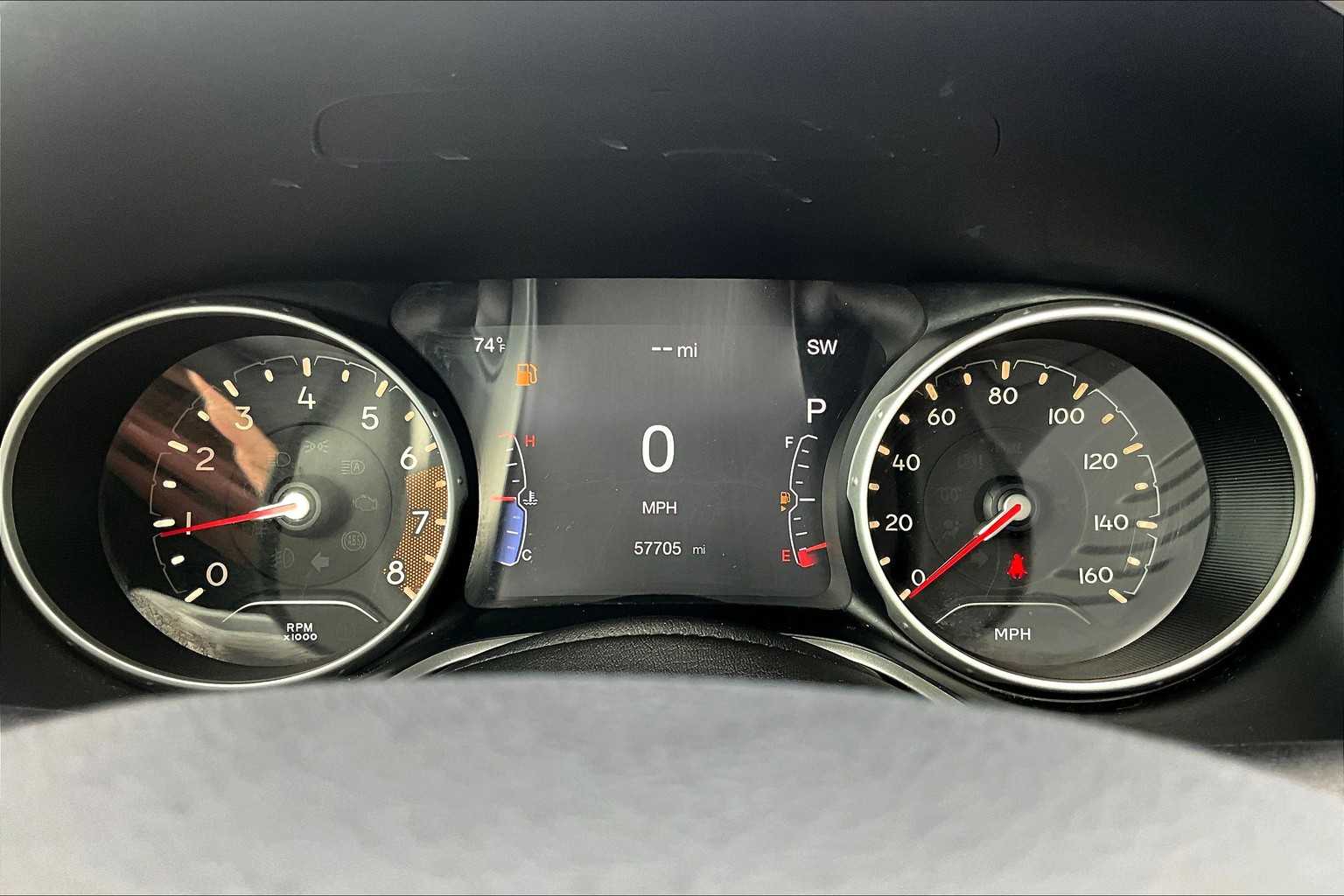 Thumbnail: 2018 Jeep Compass - 17