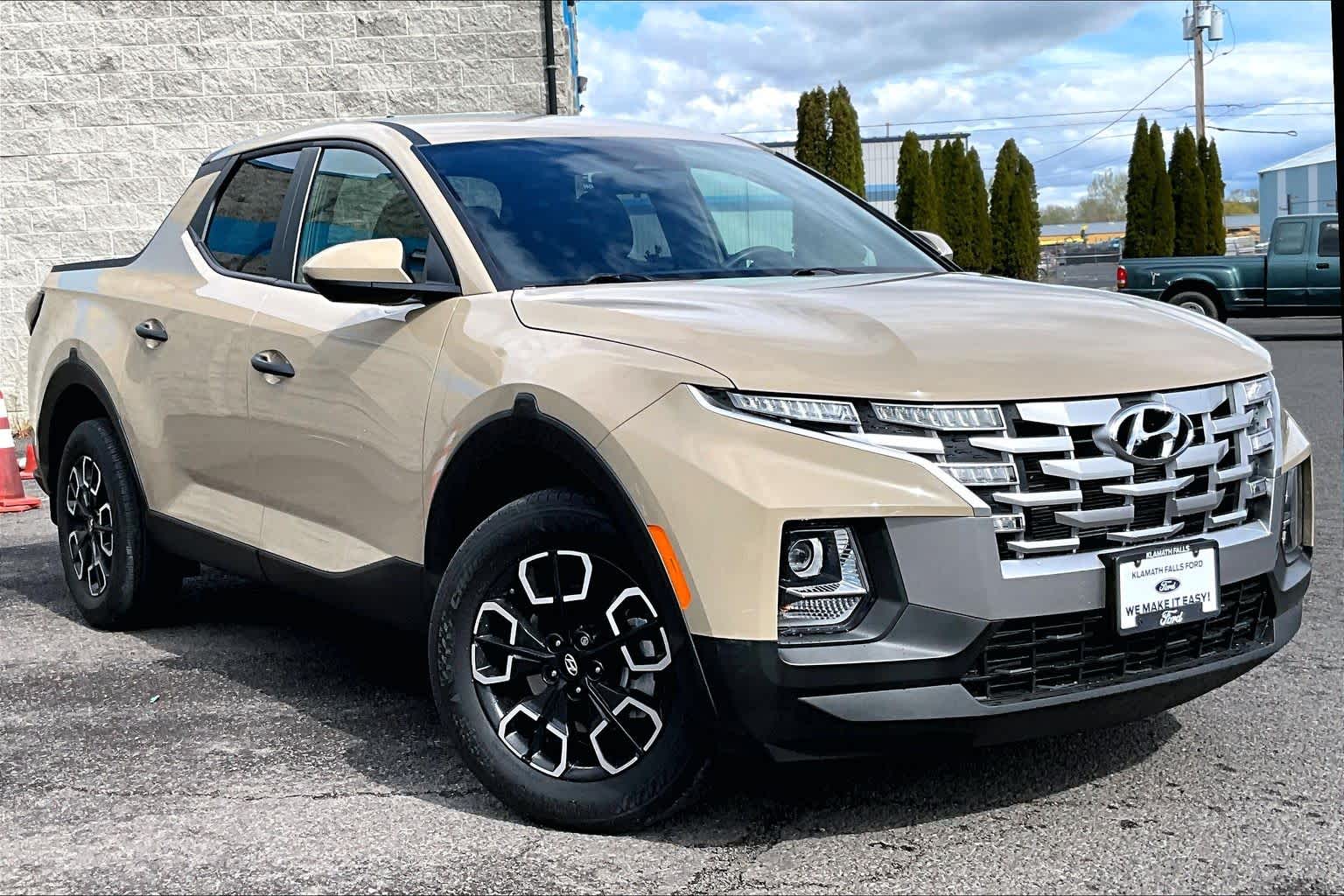 Thumbnail: 2023 Hyundai Santa Cruz - 21