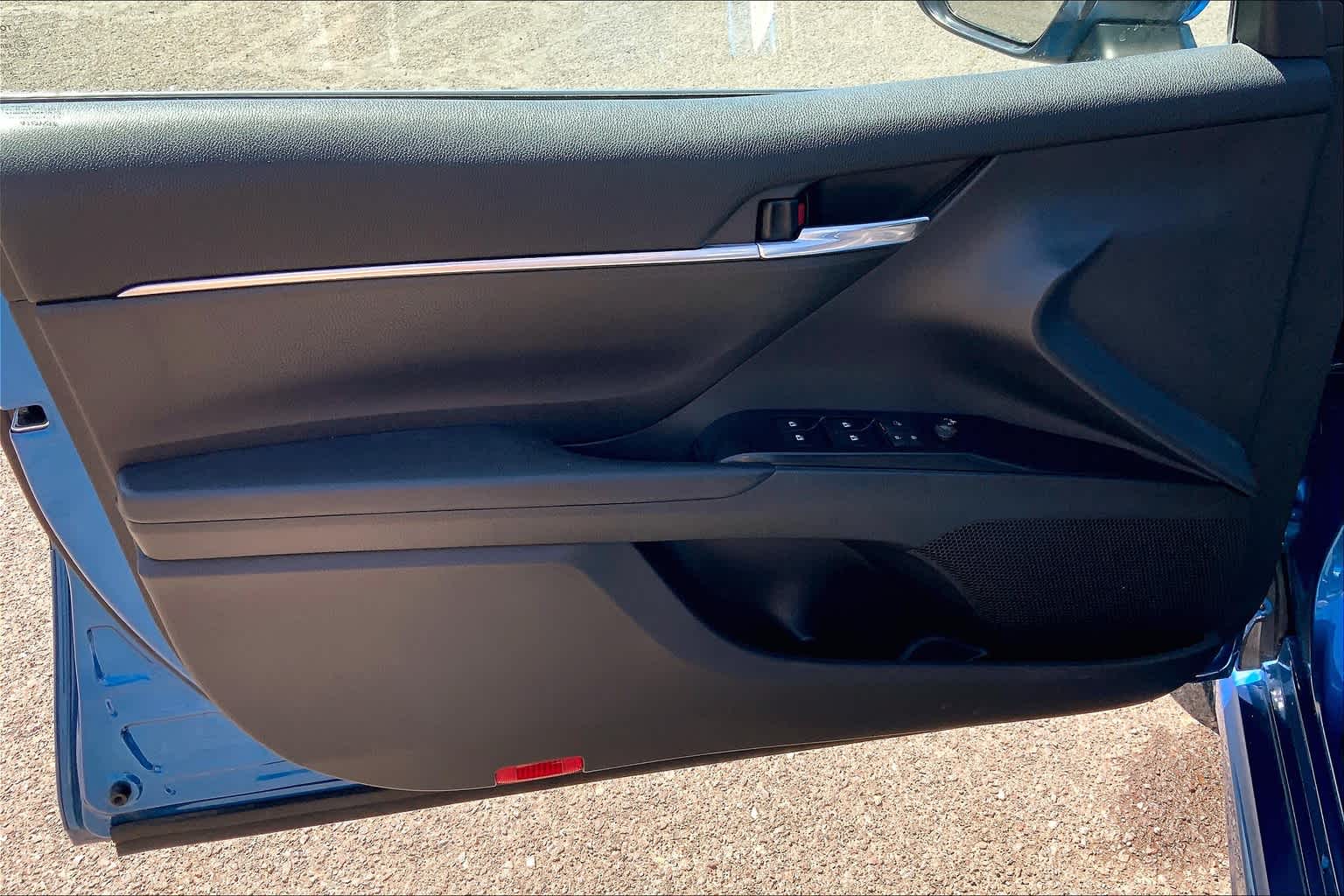 Thumbnail: 2020 Toyota Camry - 27