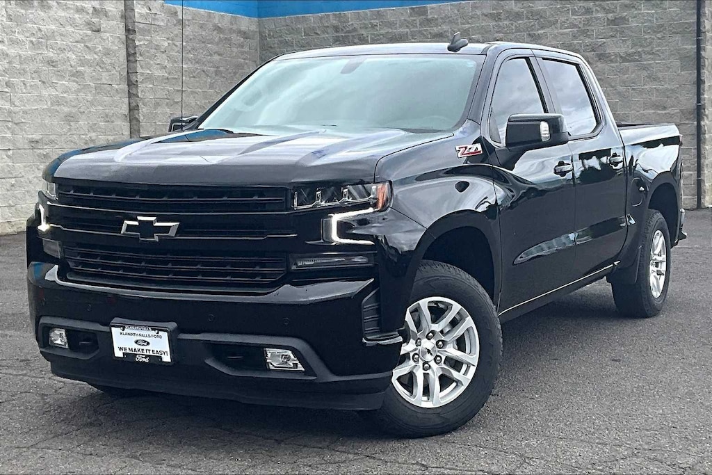 Used 2021 Chevrolet Silverado 1500 RST Truck Crew Cab