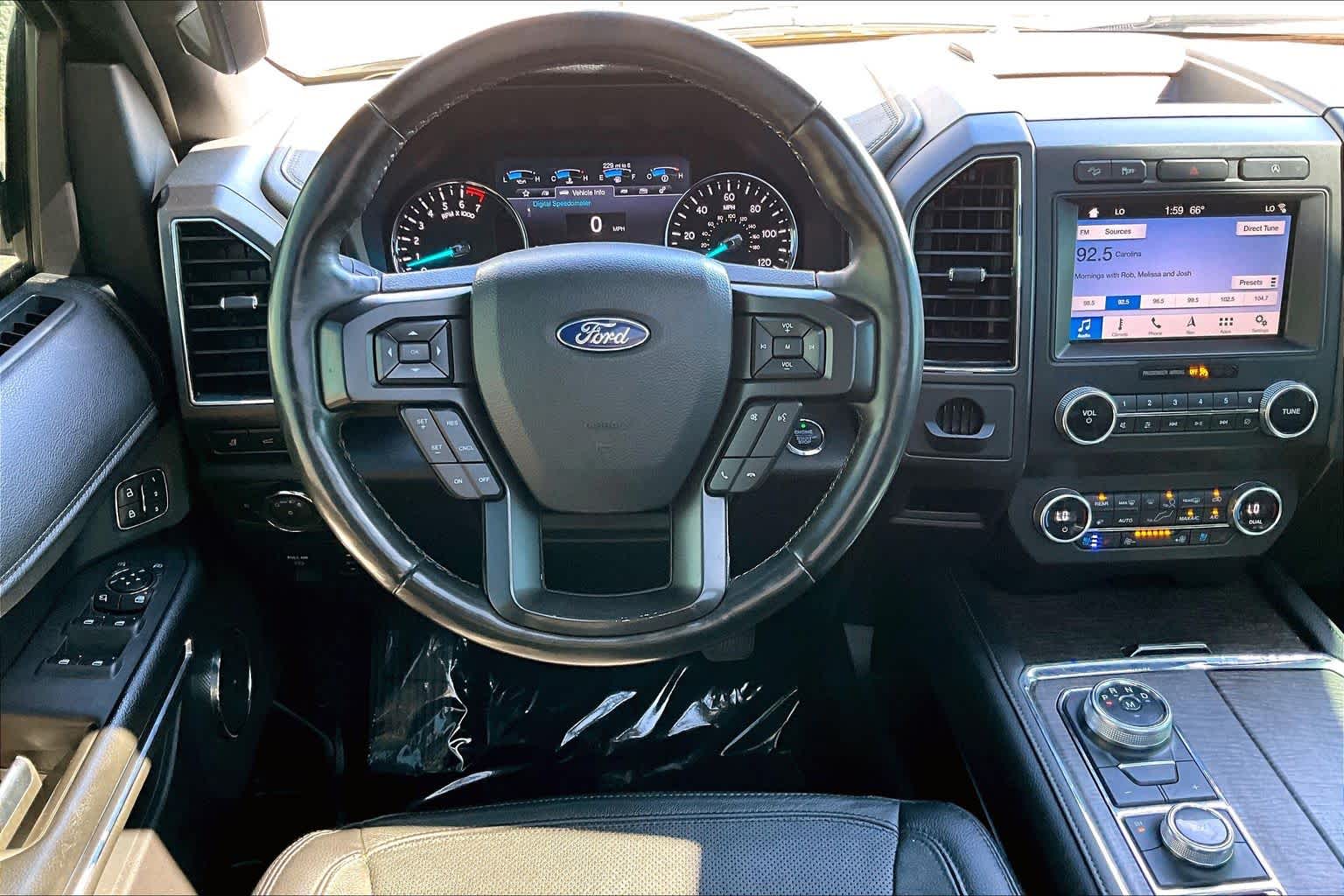 Thumbnail: 2019 Ford Expedition - 14