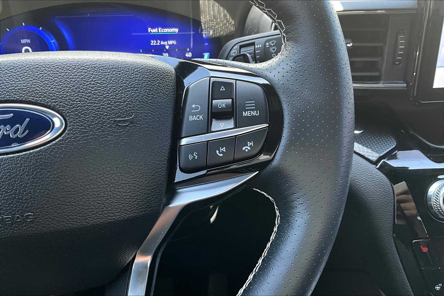 Thumbnail: 2023 Ford Explorer - 25