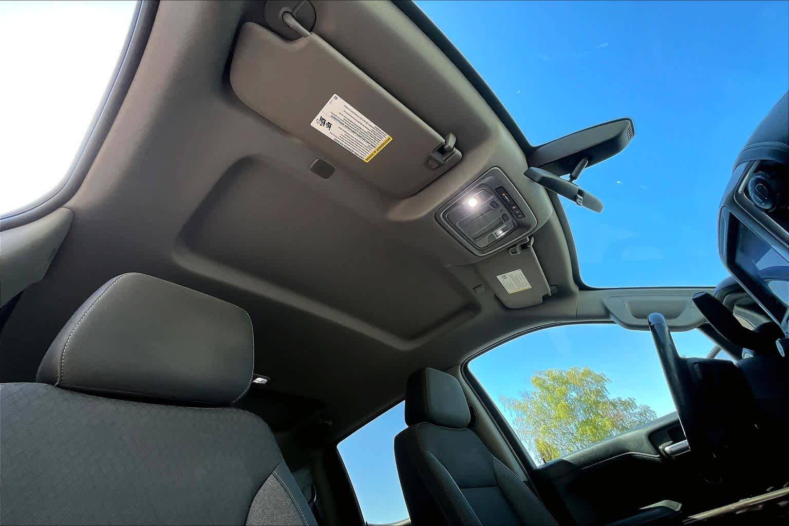 Thumbnail: 2019 Chevrolet Silverado 1500 - 30