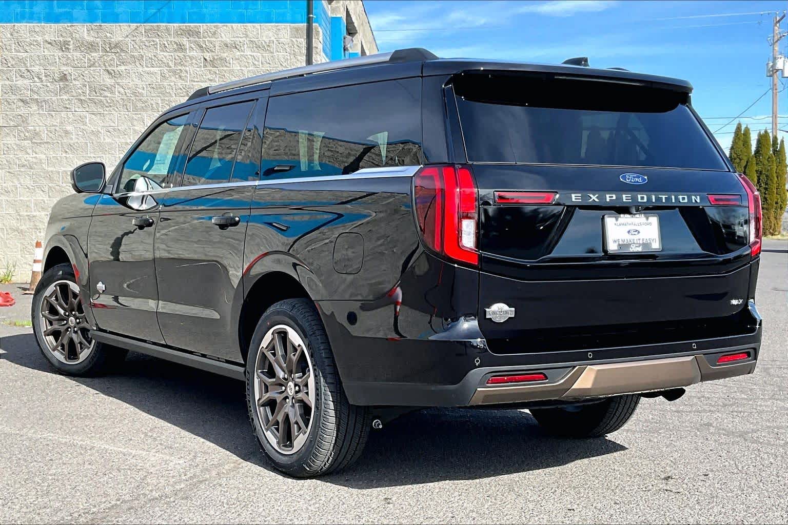Thumbnail: 2026 Ford Expedition MAX - 4