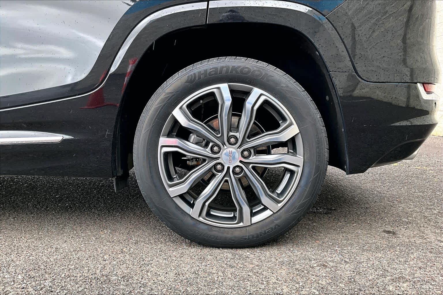 Thumbnail: 2020 GMC Terrain - 35