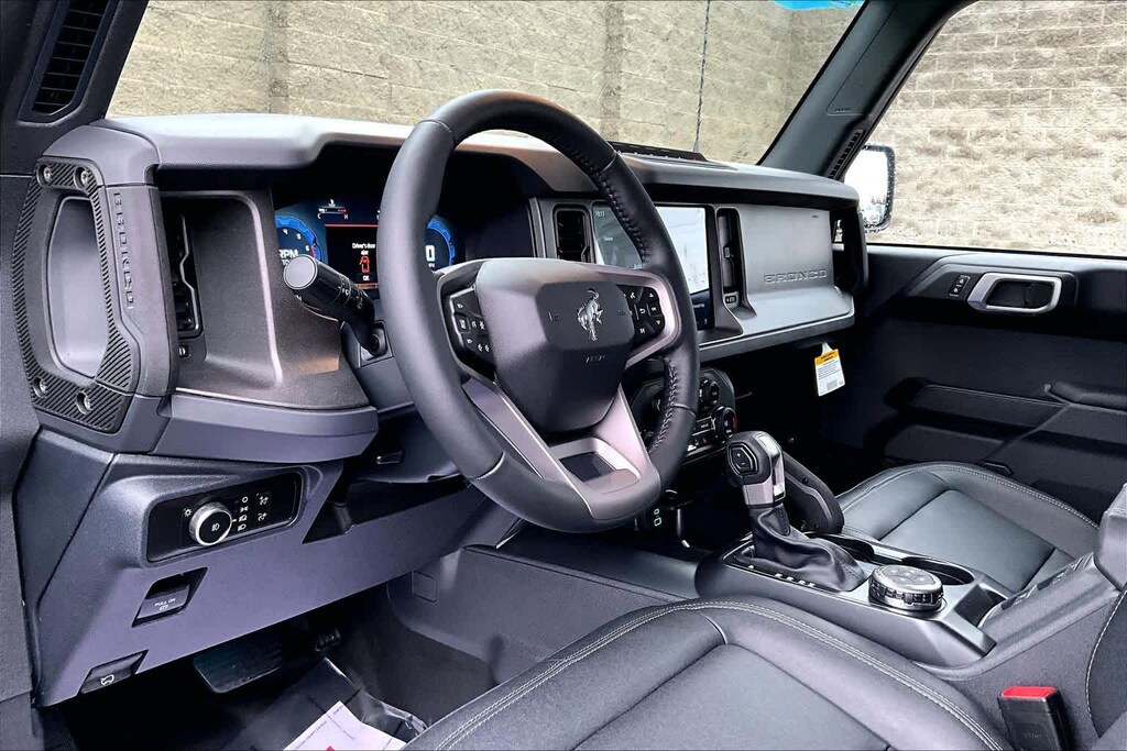 New 2025 Ford Bronco Badlands SUV