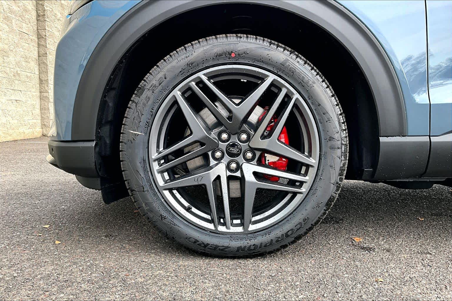 Thumbnail: 2026 Ford Explorer - 8