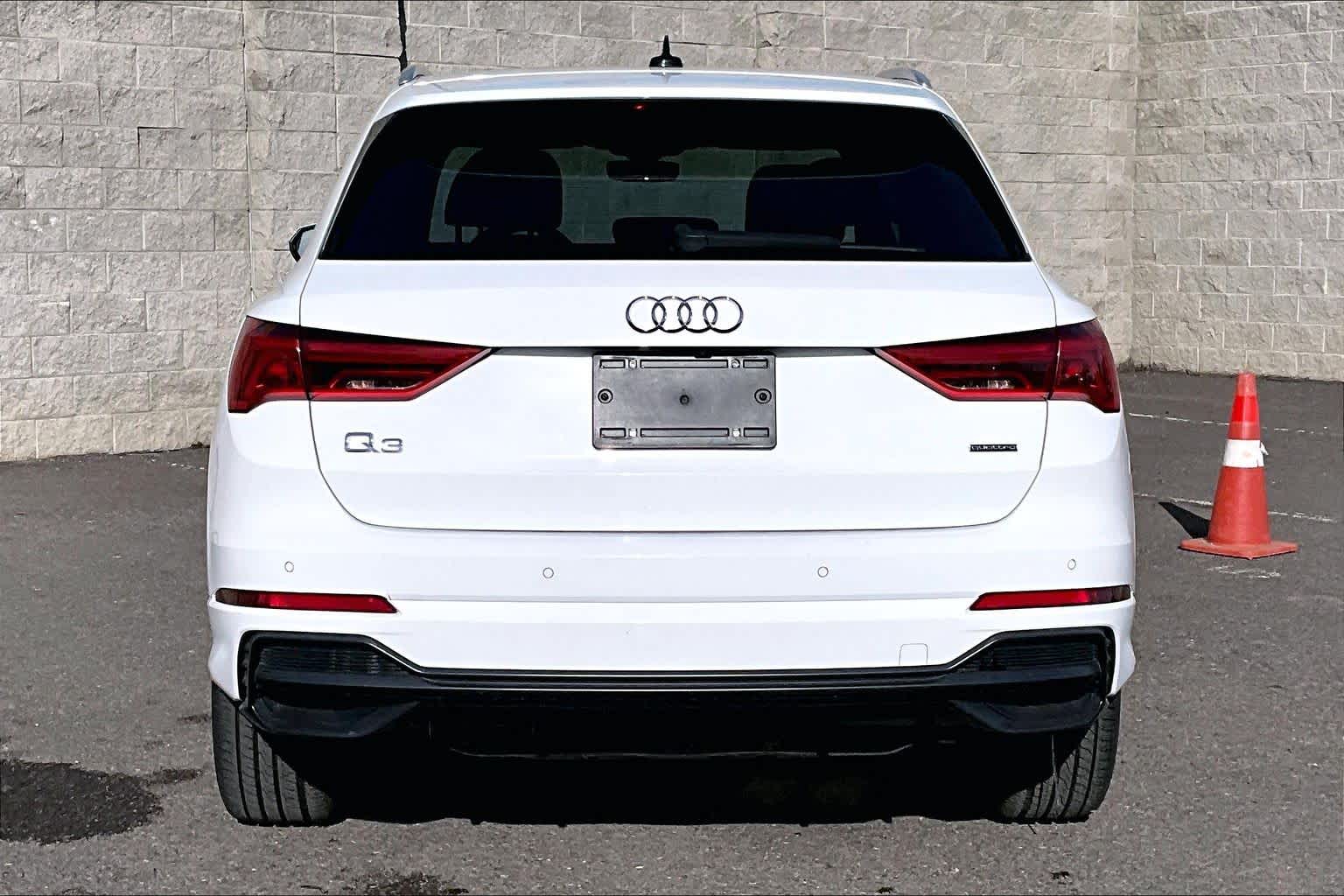 Thumbnail: 2022 Audi Q3 - 5