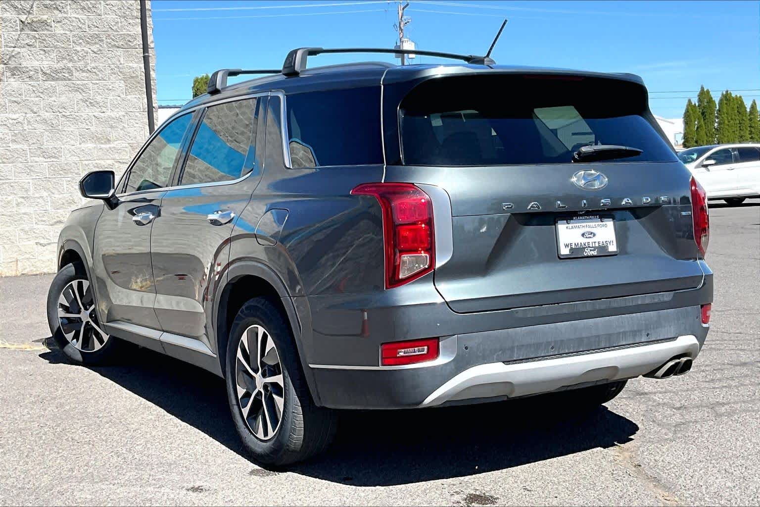 Thumbnail: 2022 Hyundai Palisade - 3