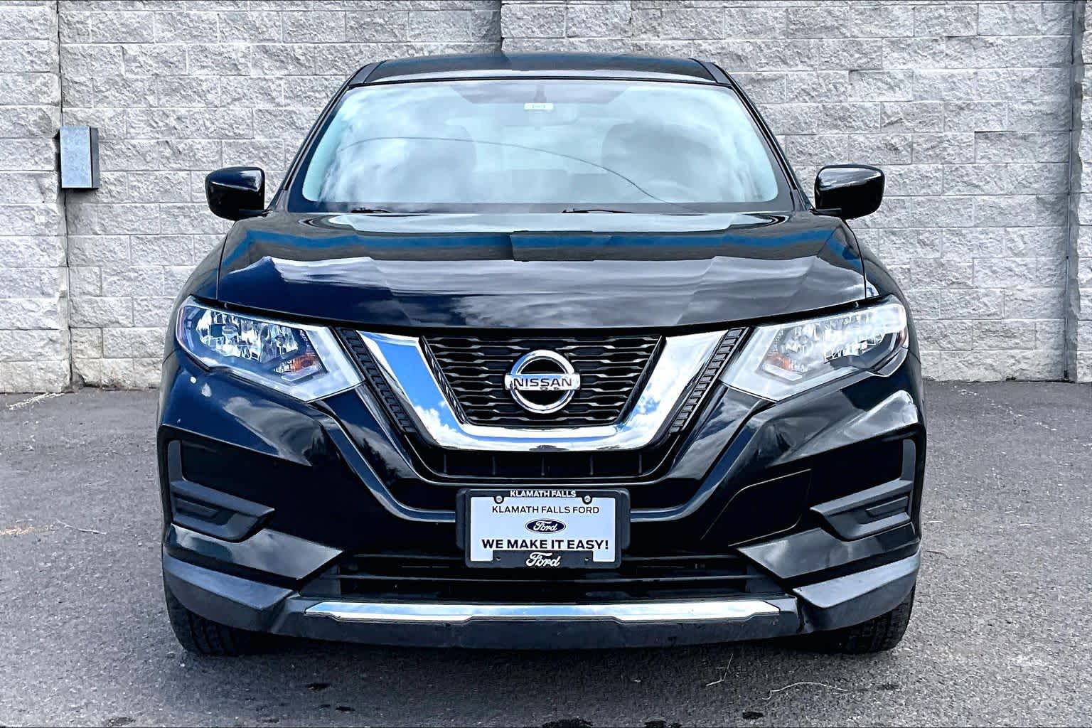 Thumbnail: 2017 Nissan Rogue - 6