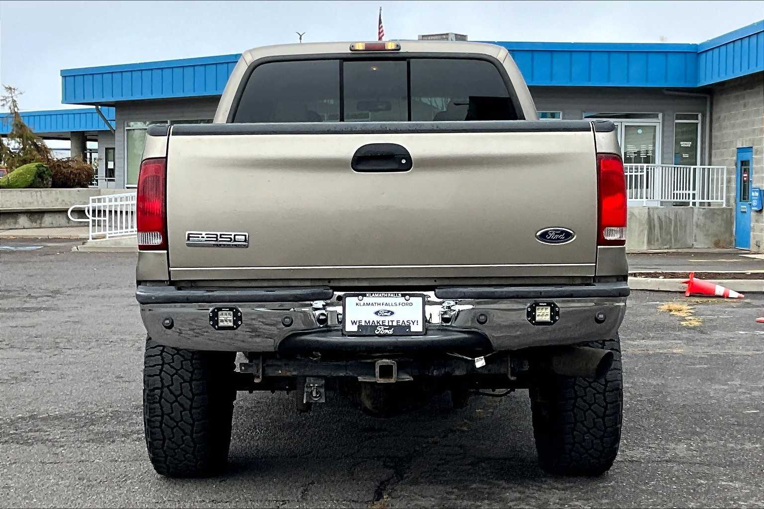 Thumbnail: 2006 Ford F-350 - 5