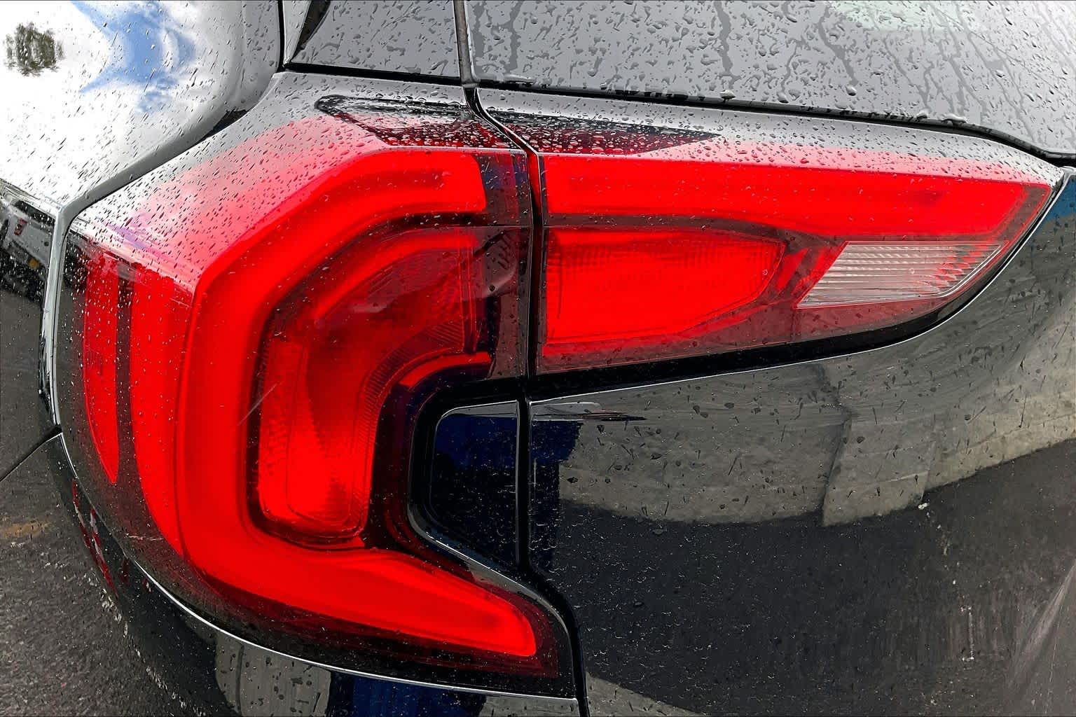 Thumbnail: 2020 GMC Terrain - 32