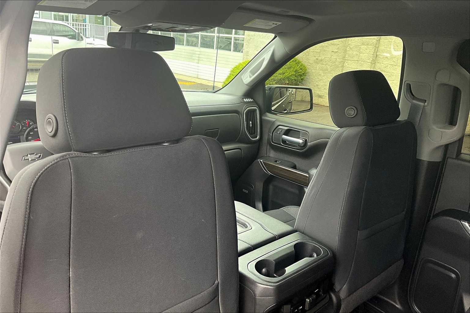 Thumbnail: 2021 Chevrolet Silverado 1500 - 12