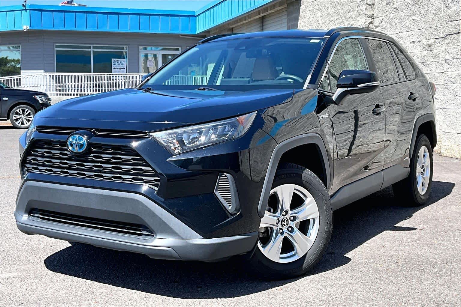 Thumbnail: 2021 Toyota RAV4 - 1