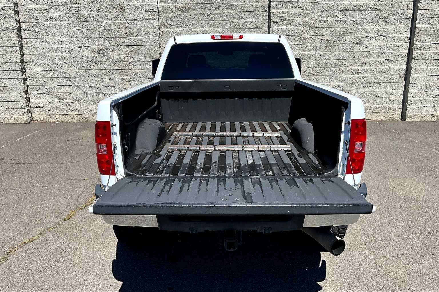 Thumbnail: 2007 Chevrolet Silverado 2500 - 18