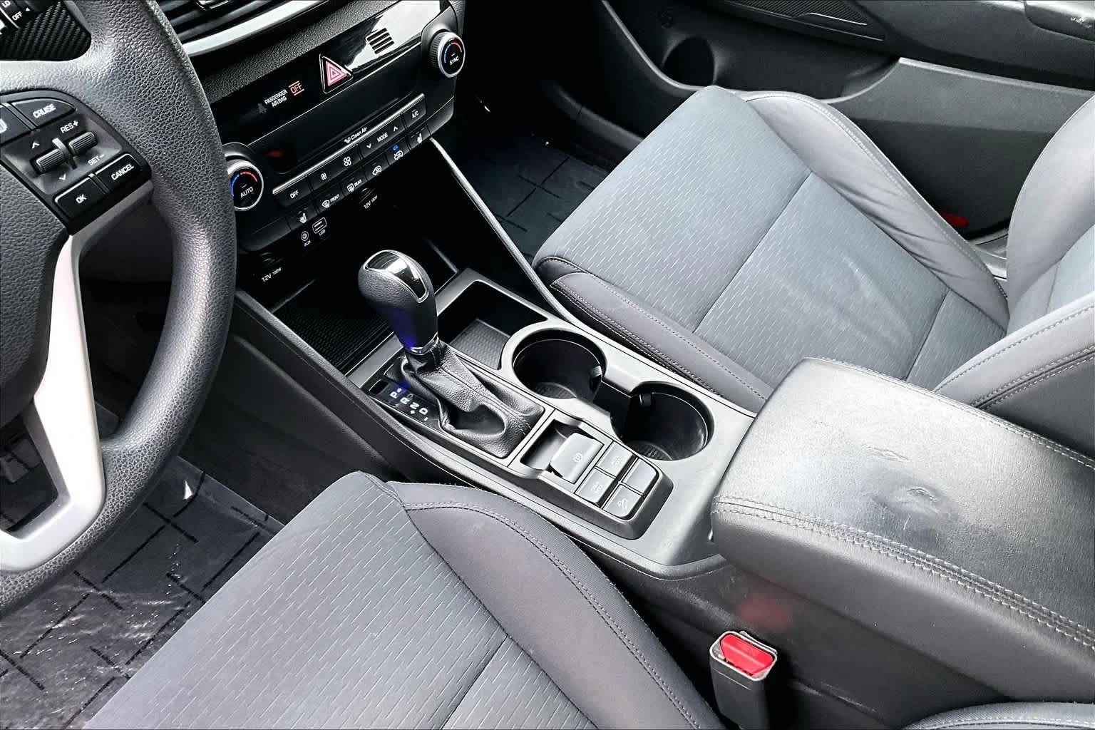 Thumbnail: 2019 Hyundai Tucson - 16