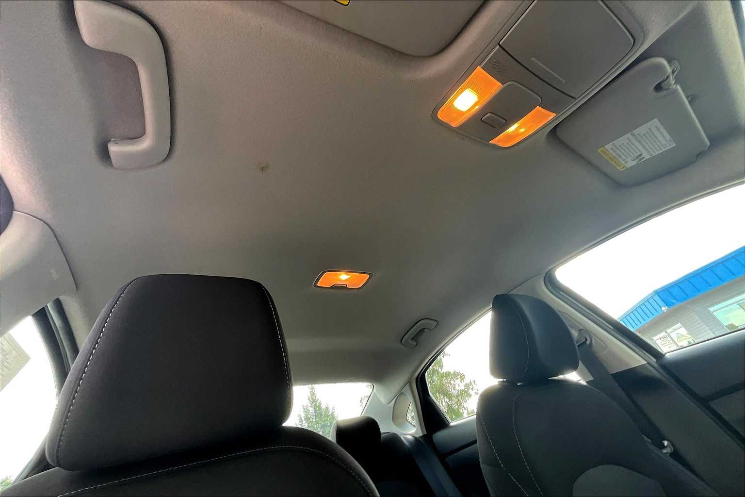 Thumbnail: 2023 Kia Forte - 30