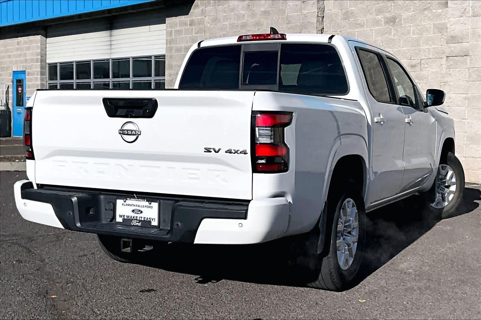 Thumbnail: 2022 Nissan Frontier - 22