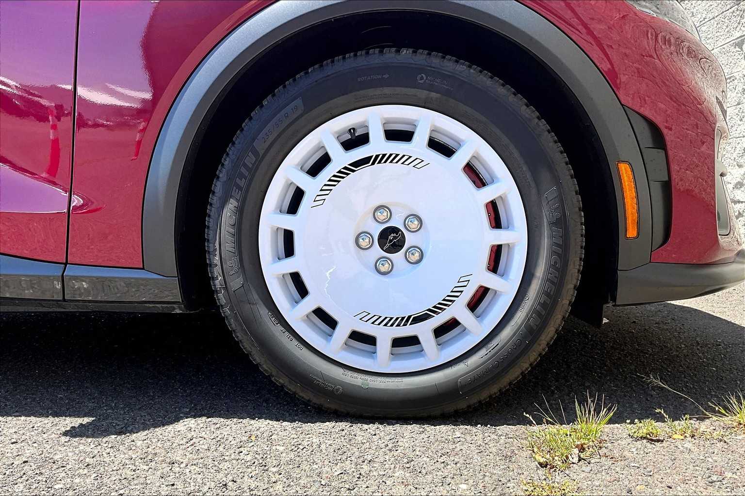 Thumbnail: 2025 Ford Mustang Mach-E - 8