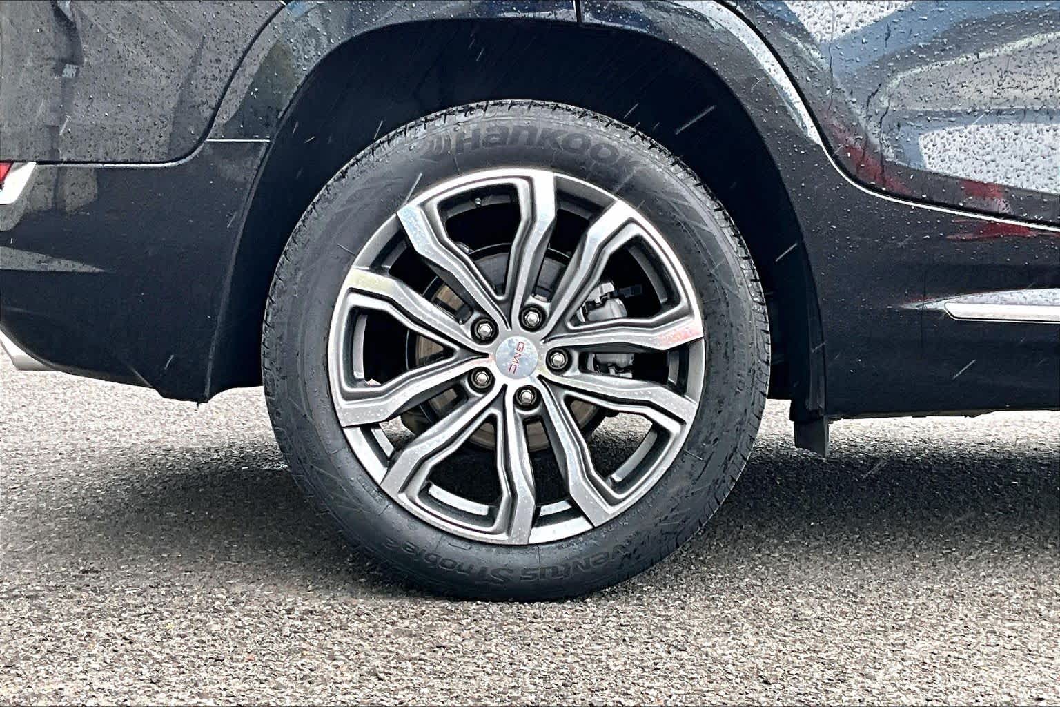 Thumbnail: 2020 GMC Terrain - 36