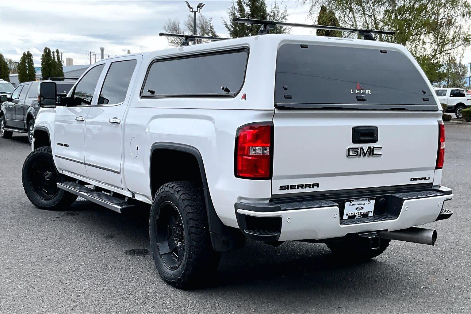 Thumbnail: 2018 GMC Sierra 3500 - 4