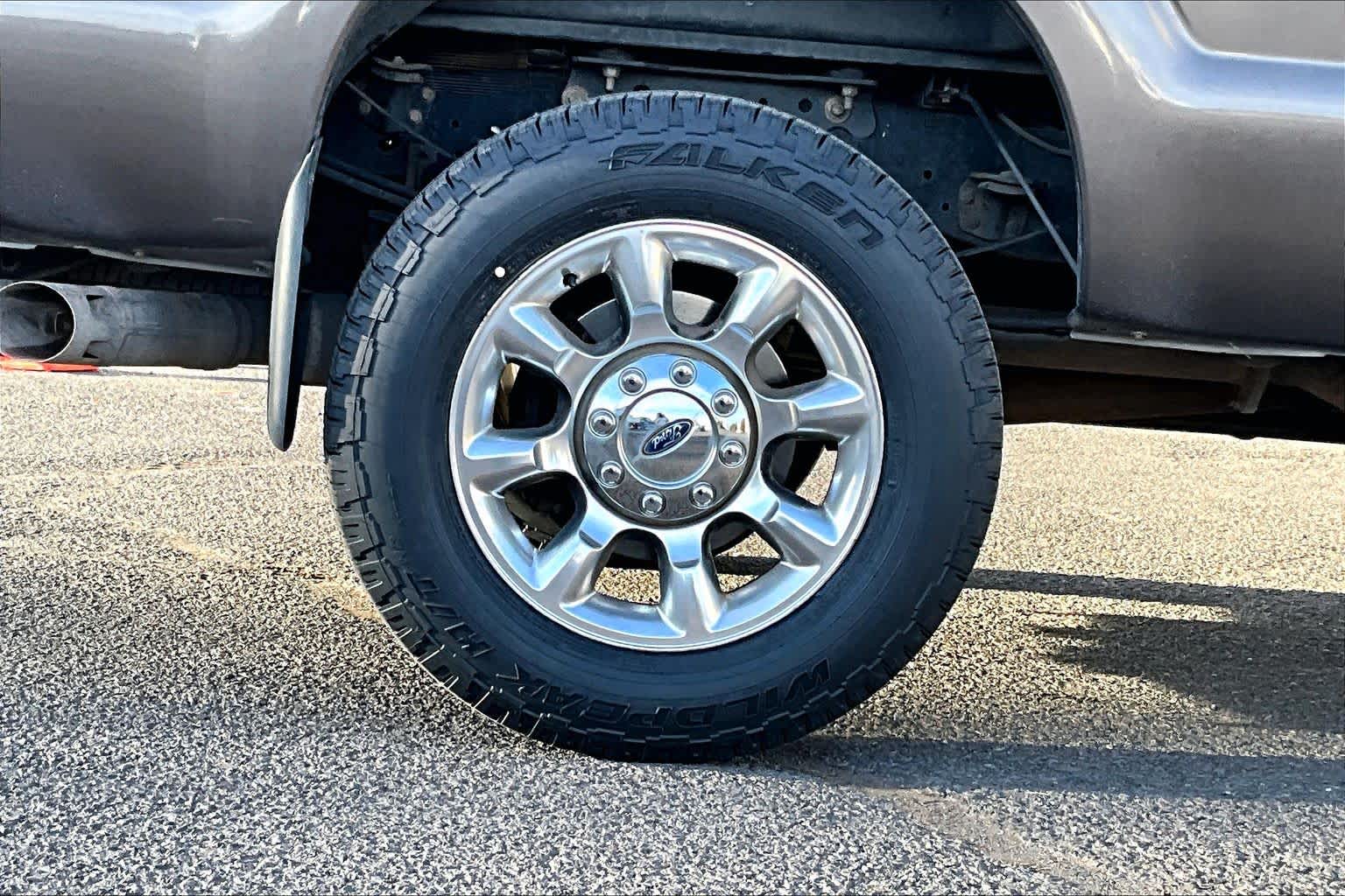 Thumbnail: 2015 Ford F-350 - 36